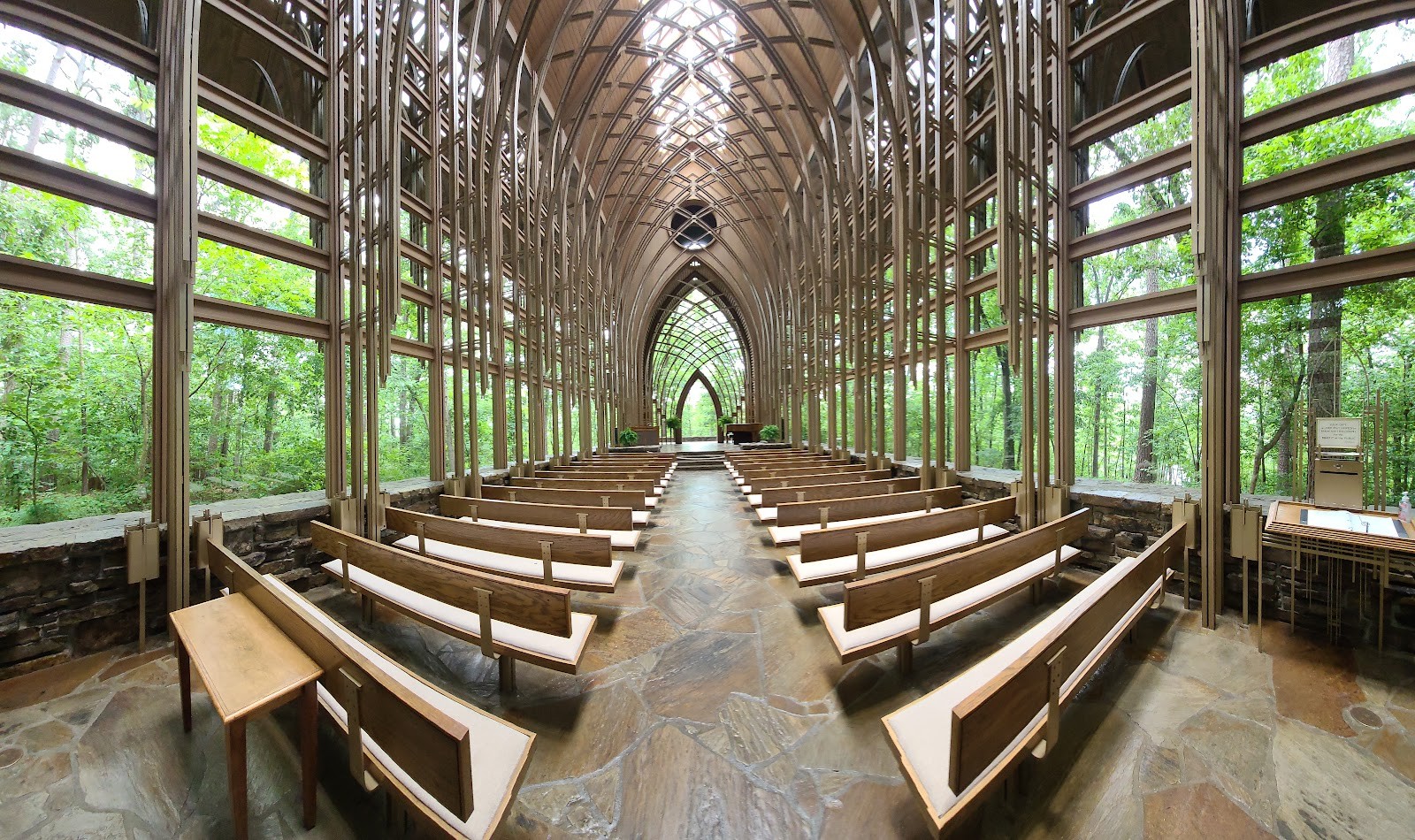 Bella Vista AR cityscape