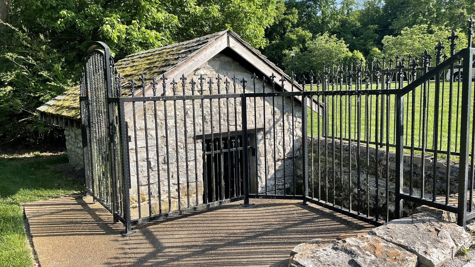 Brentwood TN cityscape