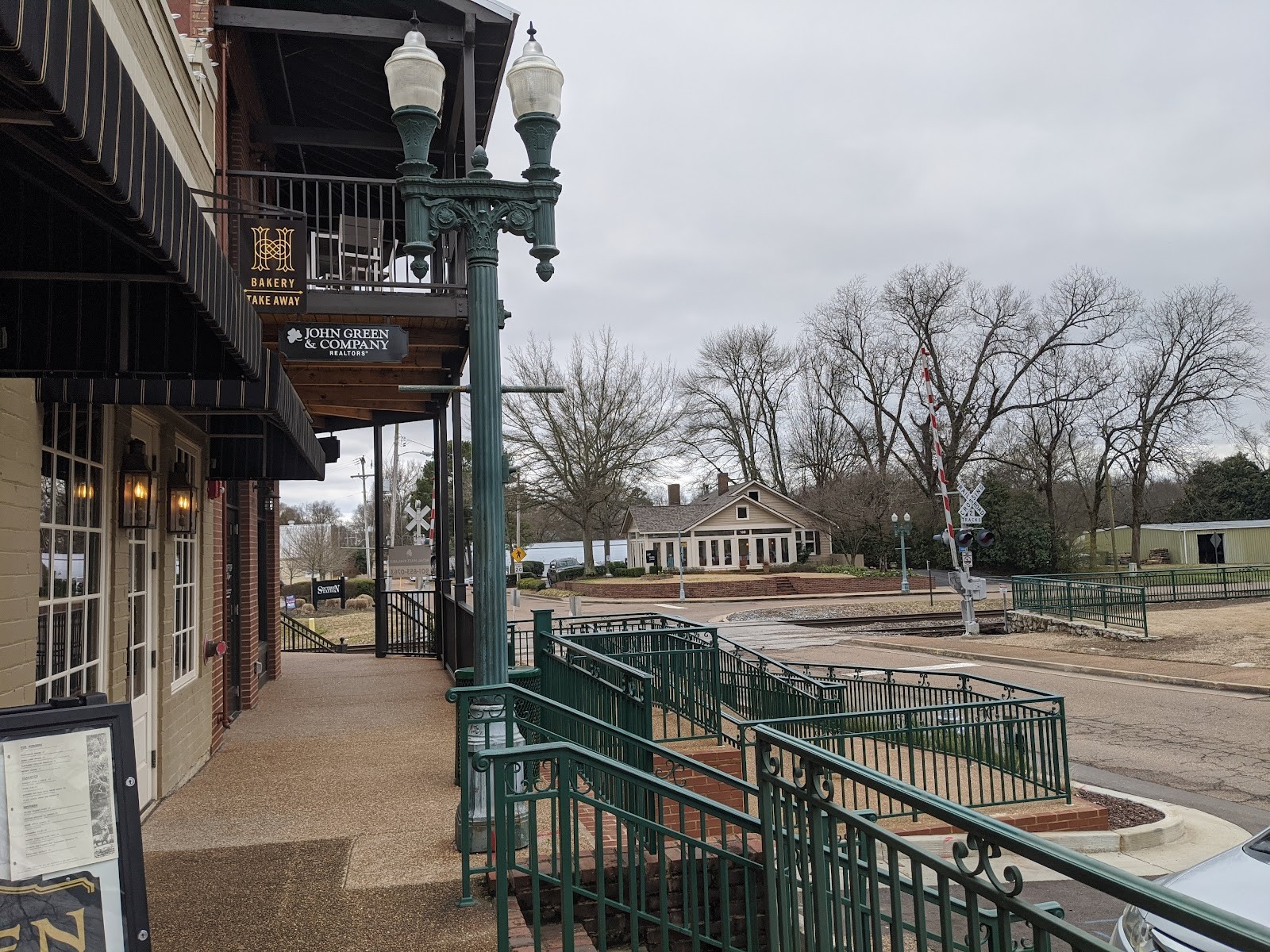 Collierville TN cityscape