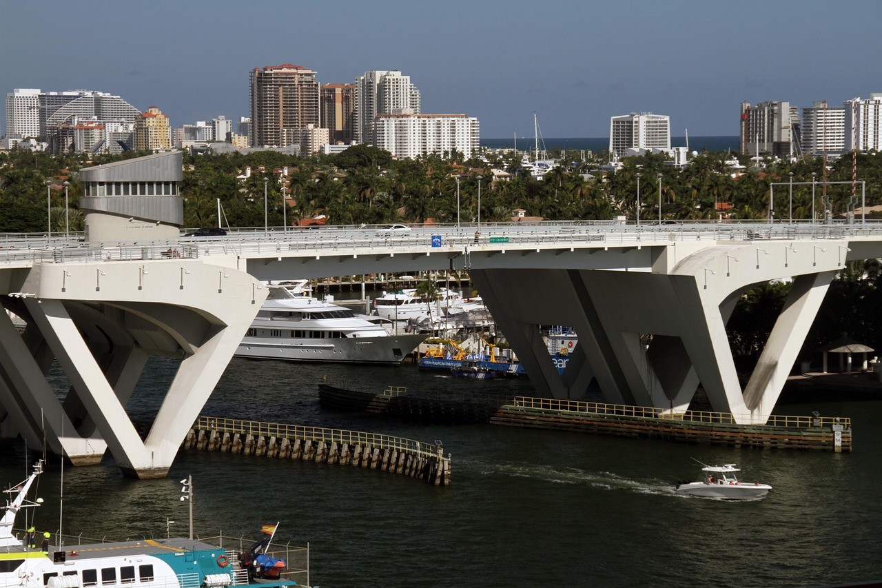 Fort Lauderdale FL cityscape