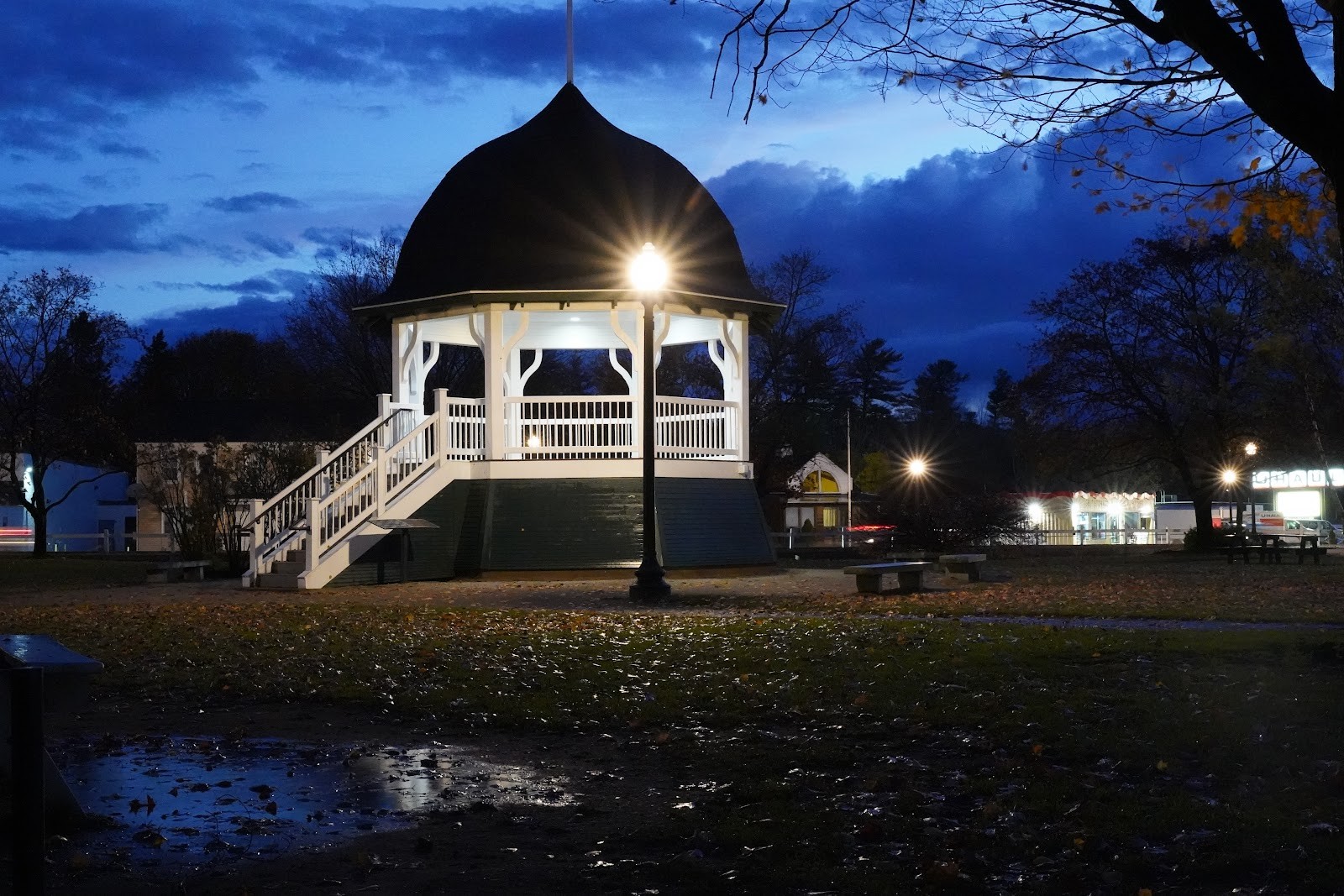 Rochester NH cityscape