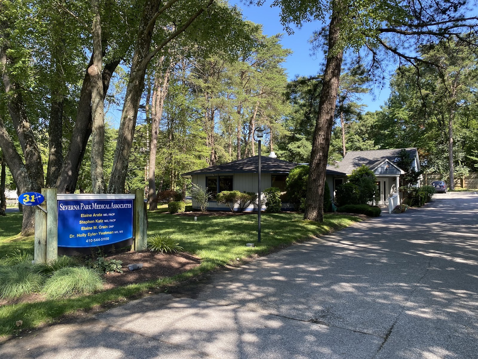 Severna Park MD cityscape