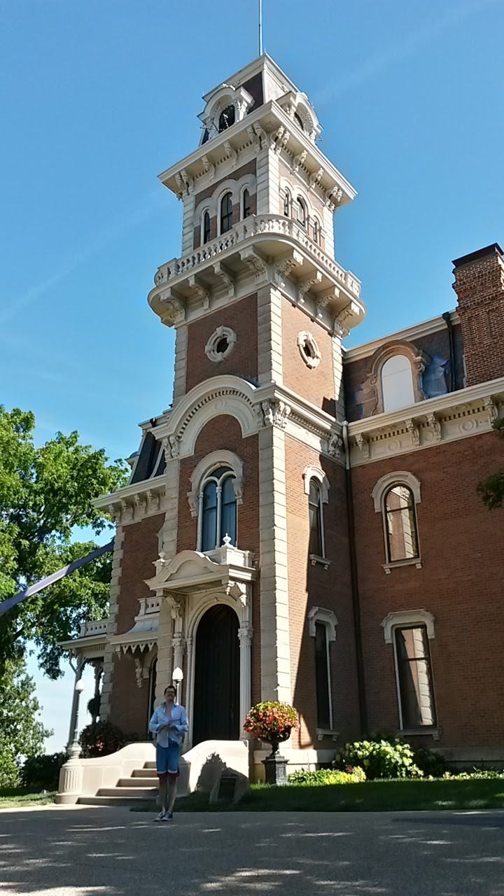 West Des Moines IA cityscape